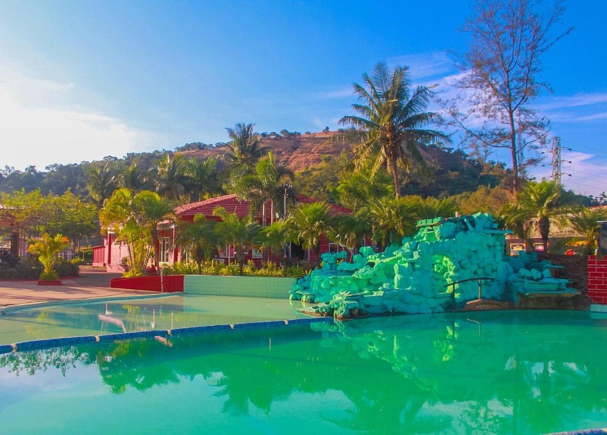 Whispering Woods Resort Lonavala Esterno foto